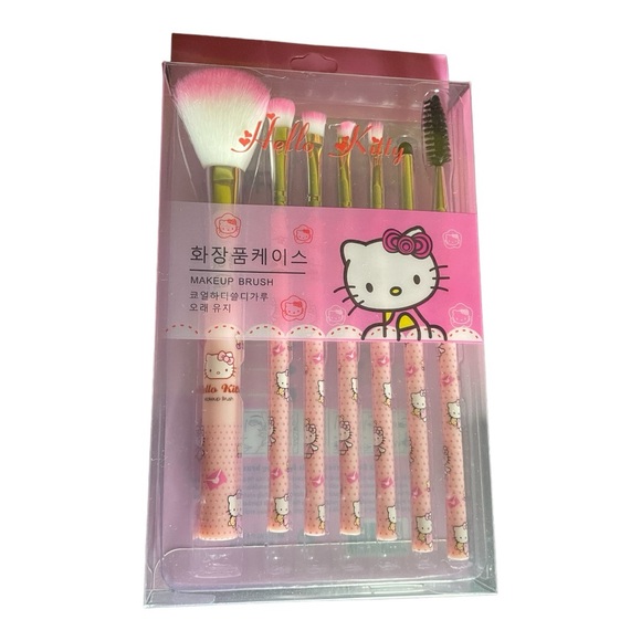 Hello Kitty Cosmetic Make Up Brush Set - Picture 6 of 9